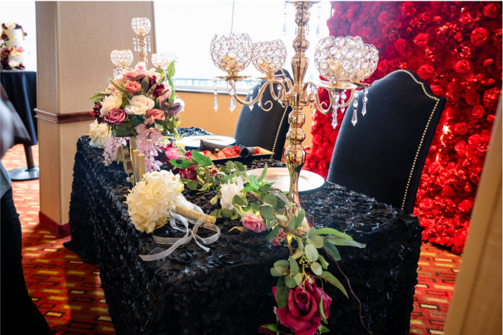 Burgundy & Black Sweetheart Table Package